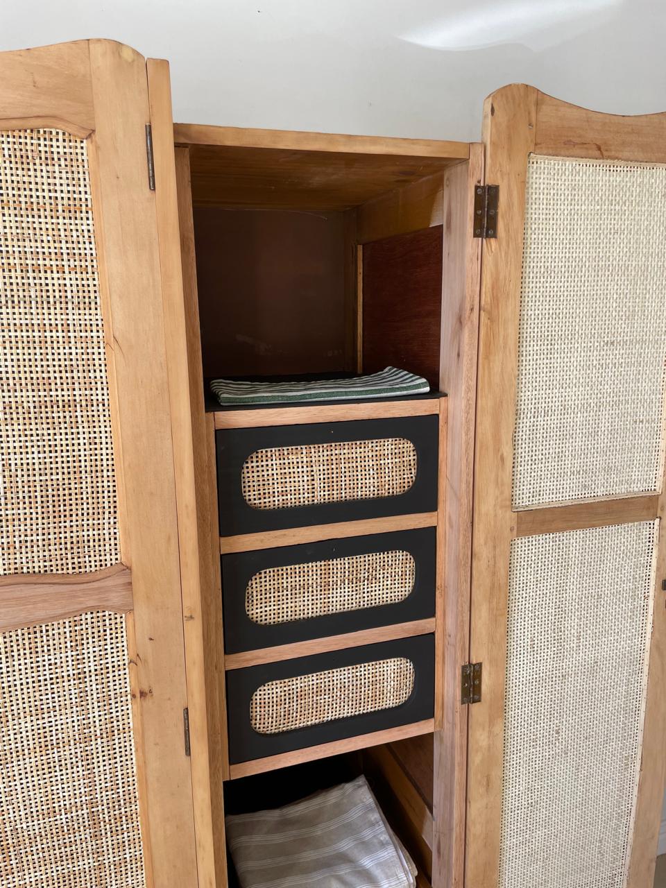 Alexi Wardrobe