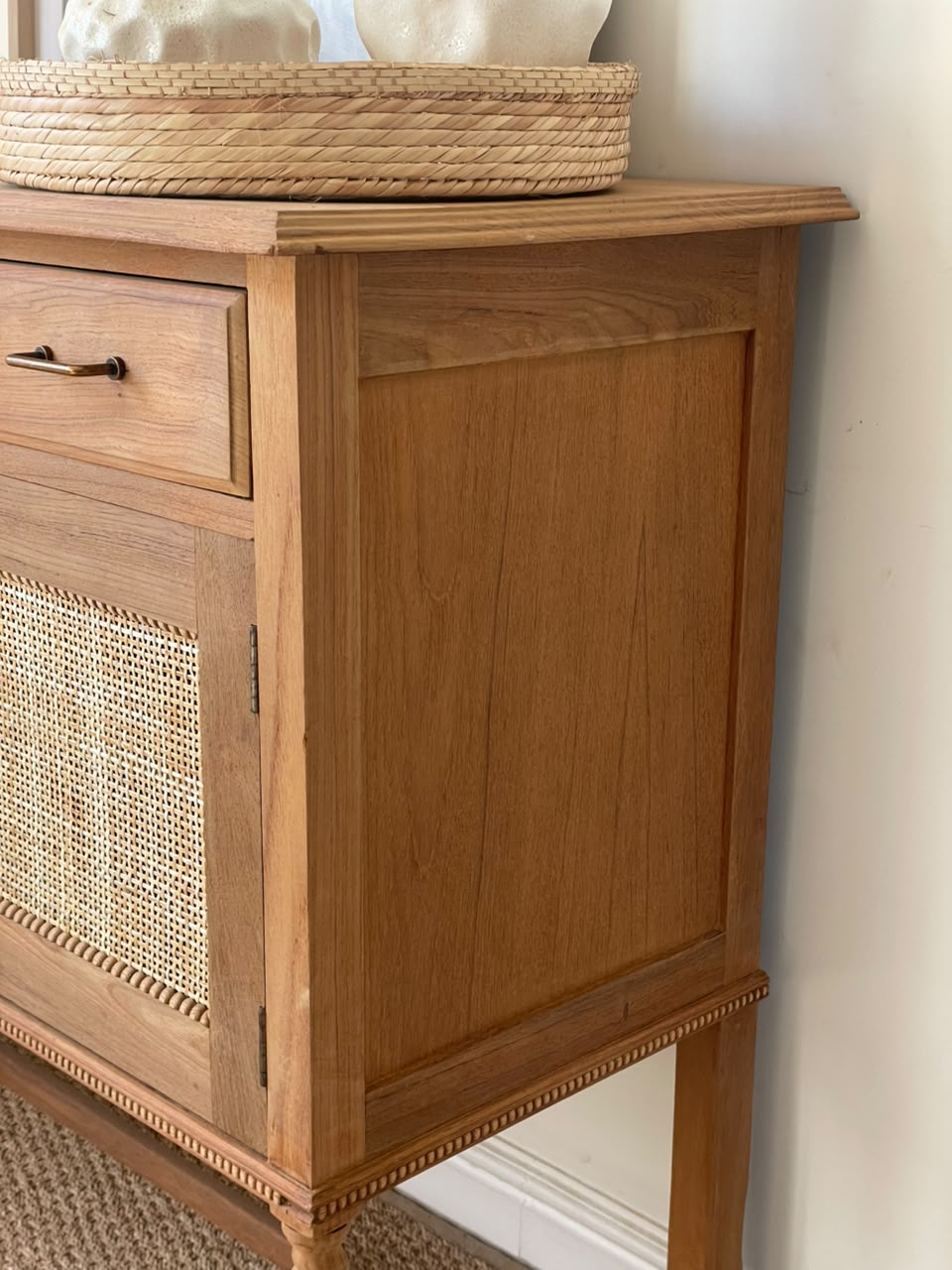 Monro Server/Sideboard