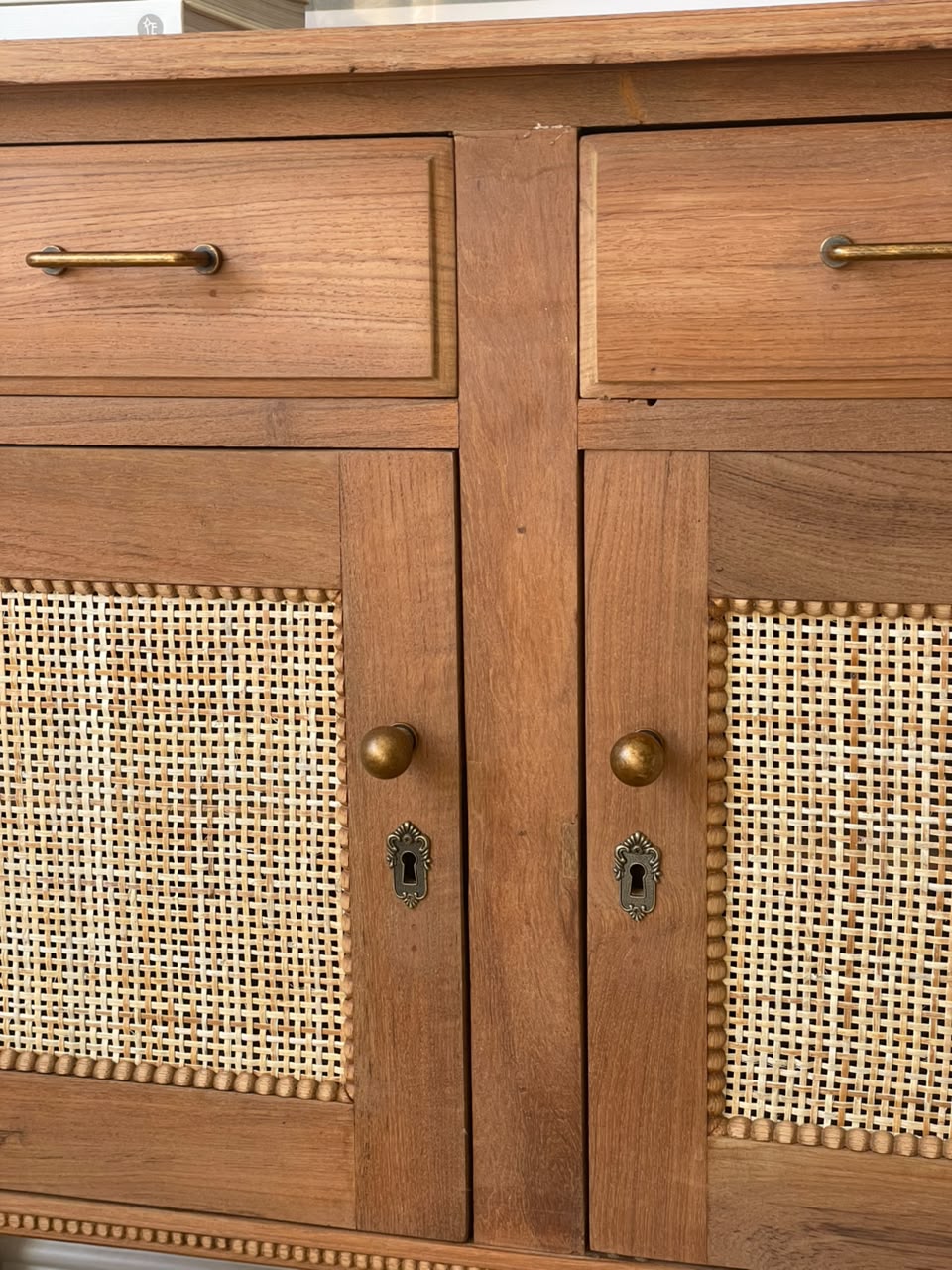 Monro Server/Sideboard