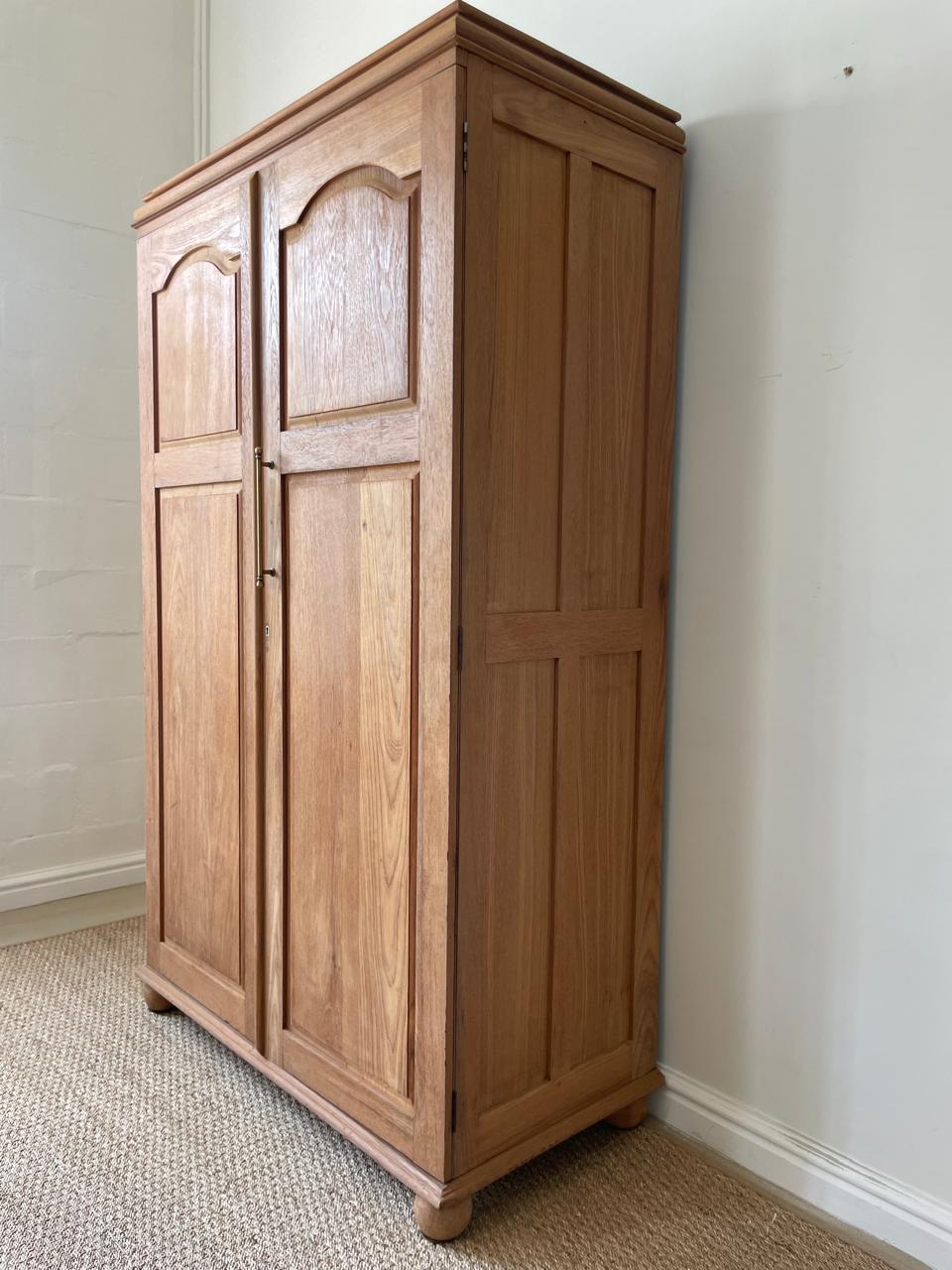 The Chestnut Wardrobe