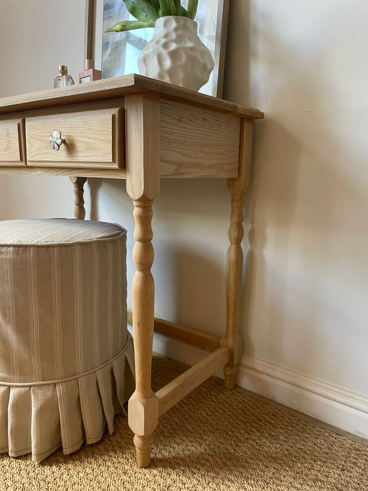 Aurora Dressing Table