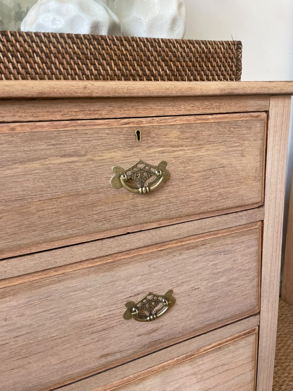 Royal Chest of Draws