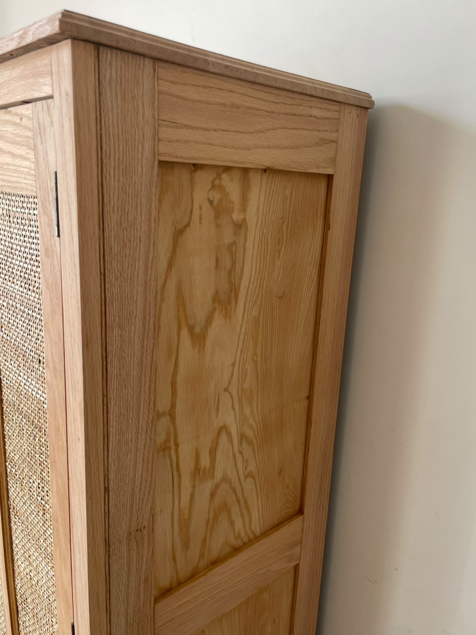 Jasmine Drinks Cabinet/Cupboard
