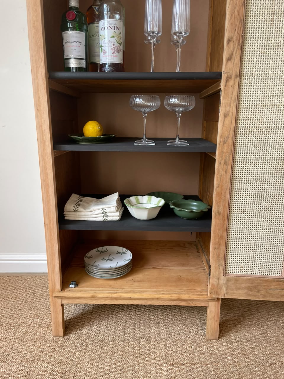 Jasmine Drinks Cabinet/Cupboard