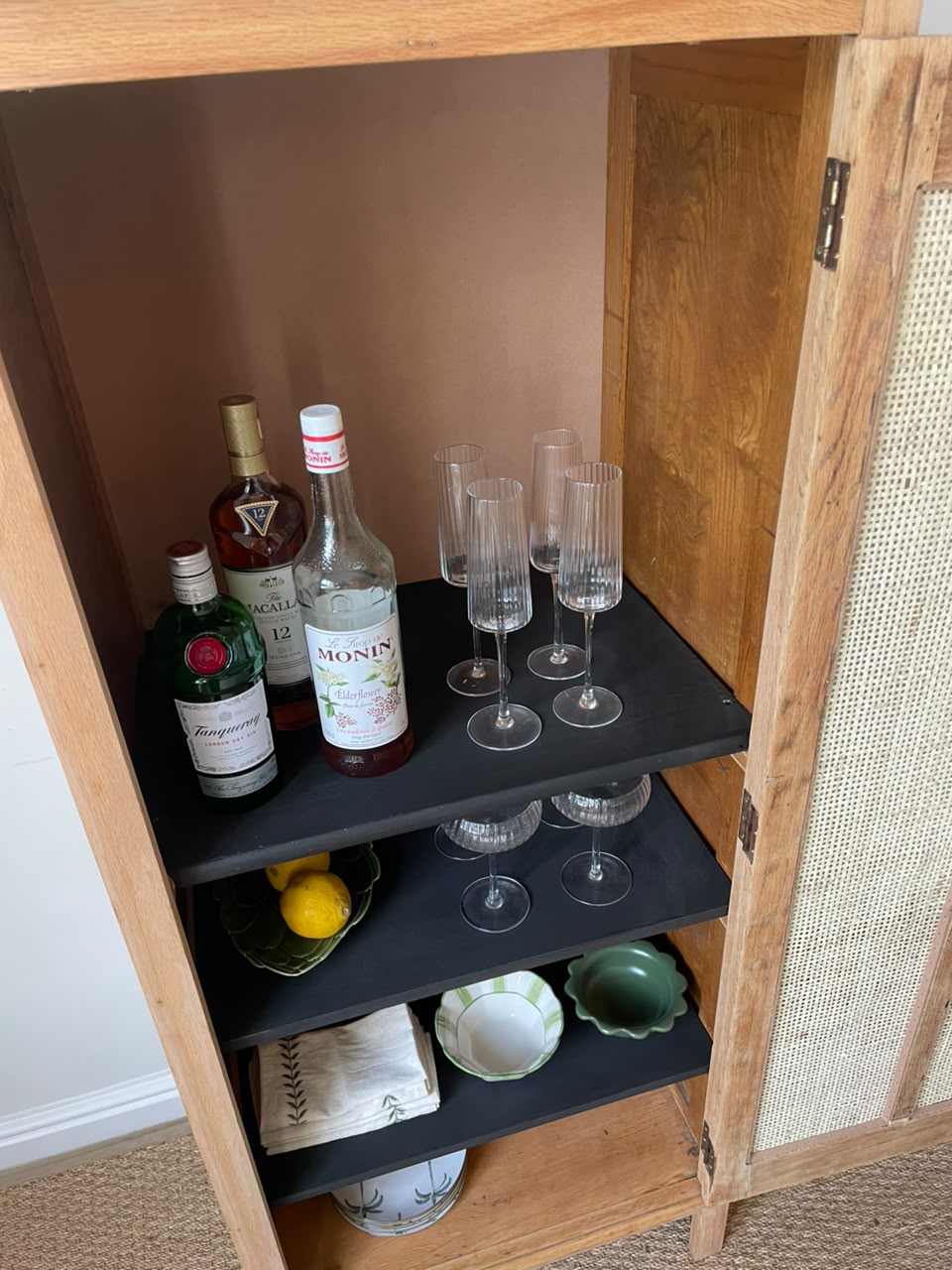 Jasmine Drinks Cabinet/Cupboard