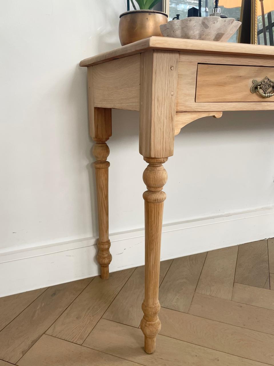 The Ithaca Desk