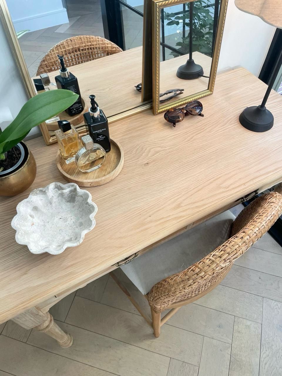 The Ithaca Desk