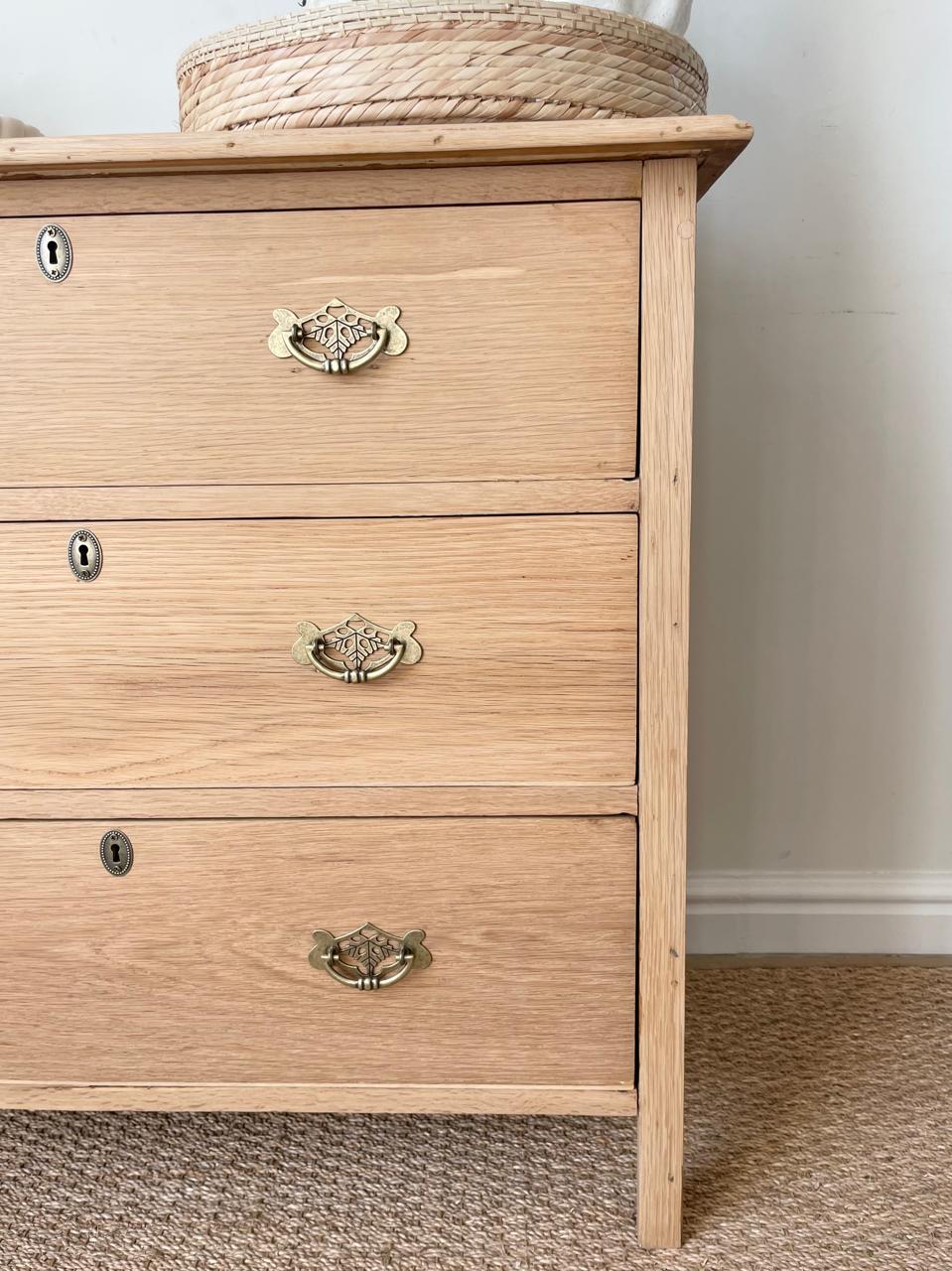 Lesley Chest of Draws