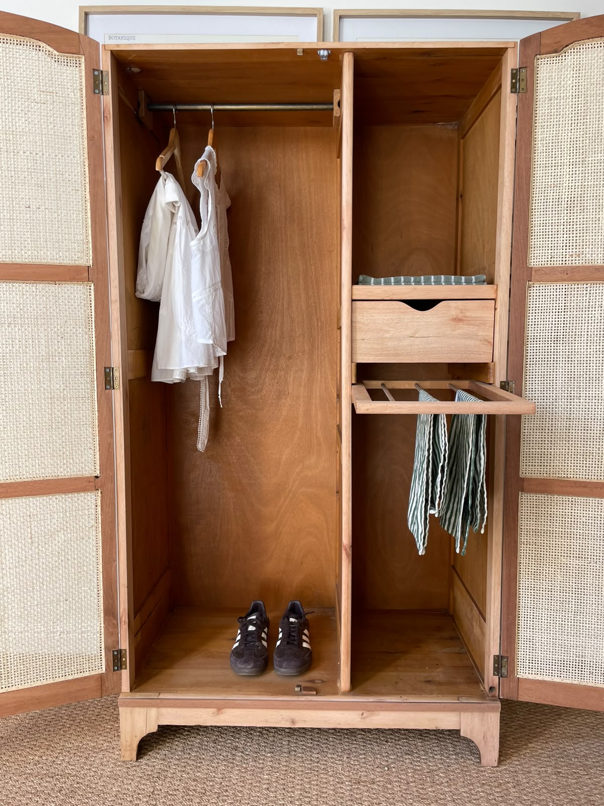 Aspen Wardrobe