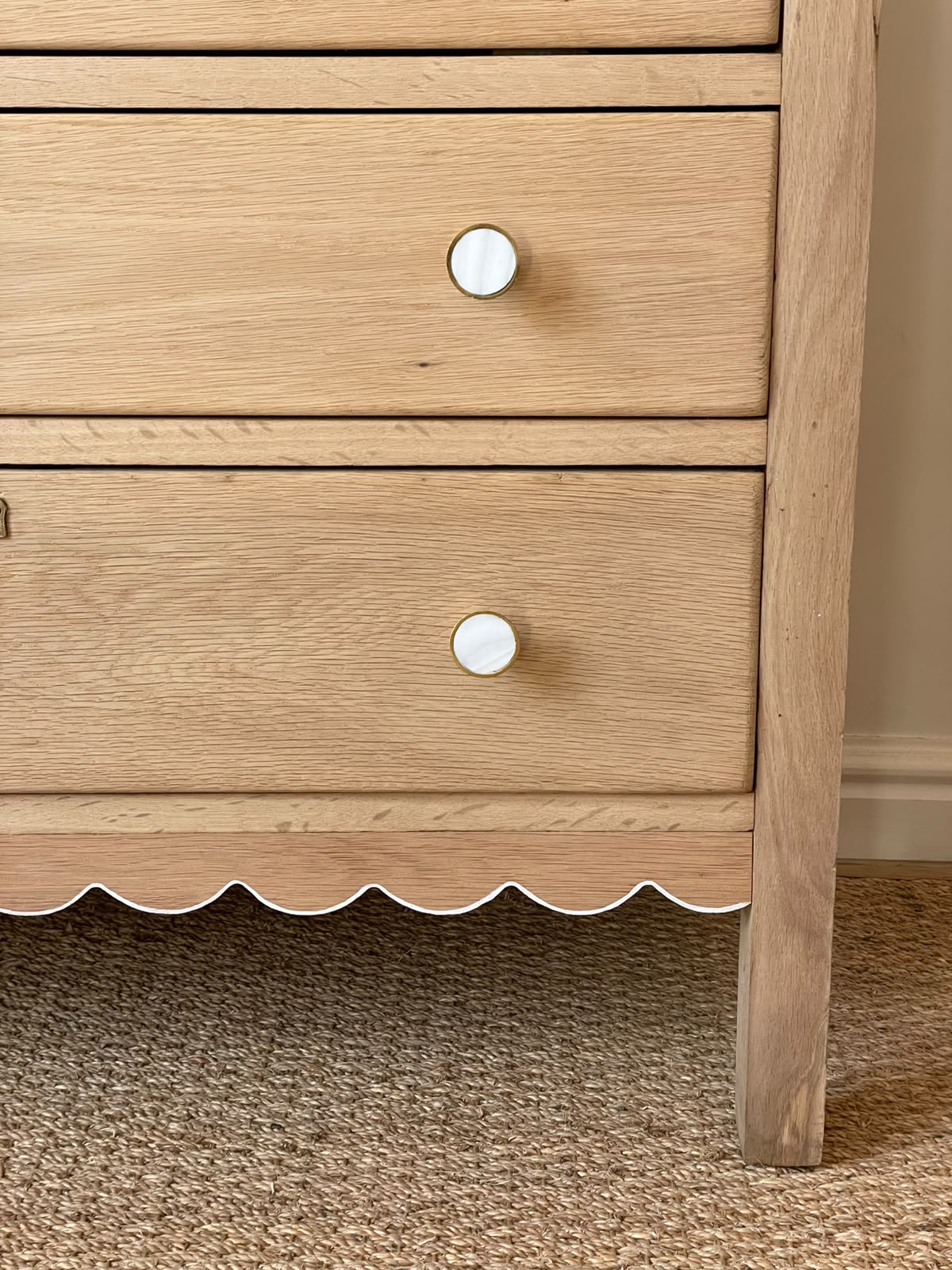 The Clementine Scalloped Chest