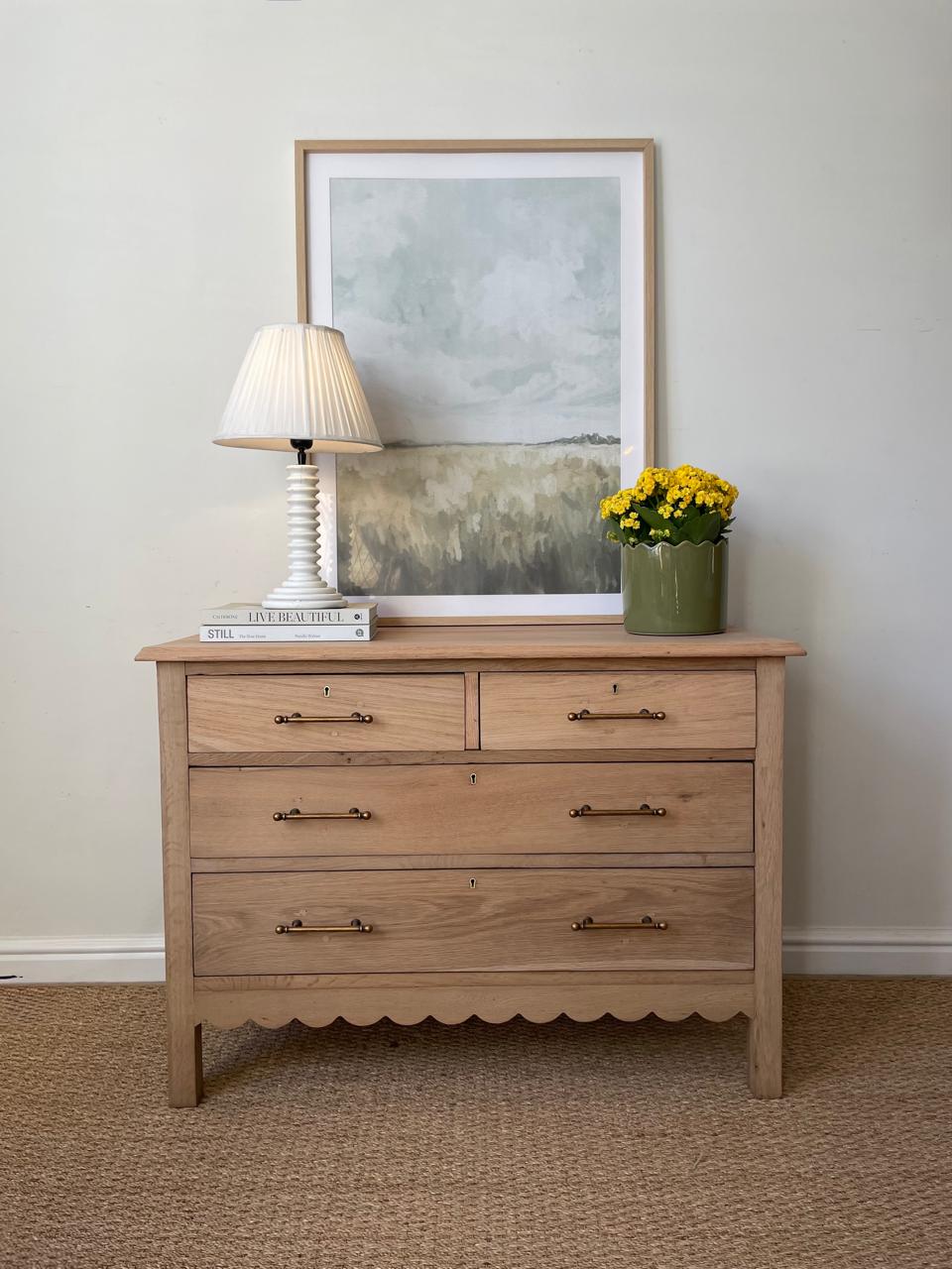 Leslie Chest of Draws
