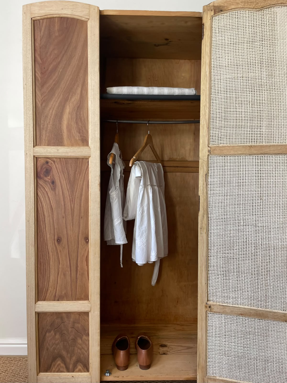 Emma wardrobe
